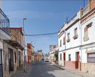 Casa adosada en venta en Coria del Río