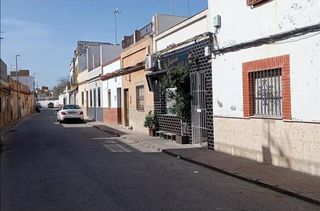 Casa adosada en venta en Coria del Río