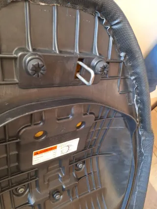 Asiento Suzuki Burgman 125/200