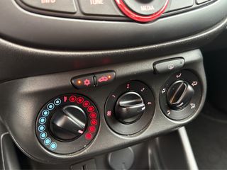 Opel Corsa 1.4 Business 66 kW (90 CV)