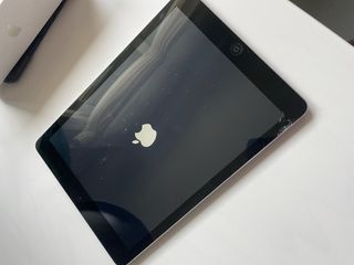 Apple iPad Negro