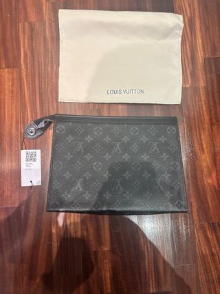 Pochette Louis Vuitton Voyage Nera