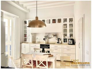 Piso en venta en Centro Histórico - Plaza España en Cádiz