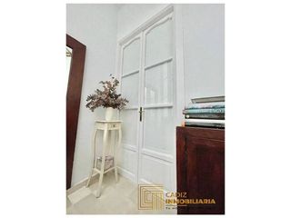 Piso en venta en Centro Histórico - Plaza España en Cádiz