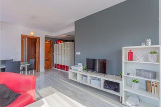 Piso en venta en Residencial Triana - Barrio Alto en Gabias (Las)