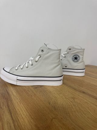 Converse grises