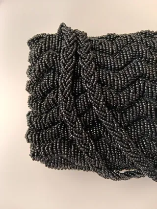 Bolso fiesta negro y pendientes