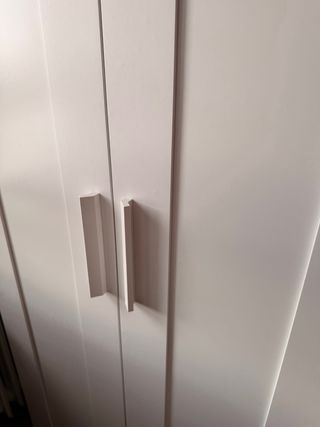 Armario blanco Ikea 2 puertas