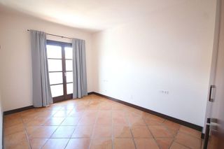 Casa pareada en alquiler en Benahavís