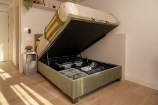 Piso en alquiler en Zona Industrial en Alcobendas