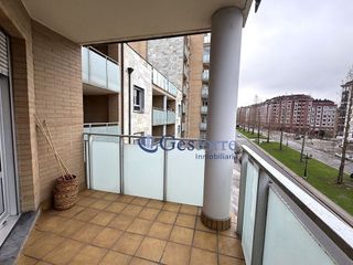 Piso en alquiler en Vallobín - La Florida en Oviedo