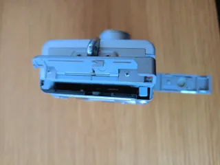 Canon IXUS 430 averiada