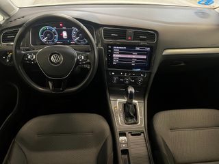 Volkswagen Golf e-Golf ePower 100 kW (136CV)