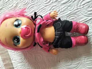 Pelota para salta y muñeca con pilas