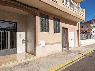 Local comercial en venta en Ulldecona