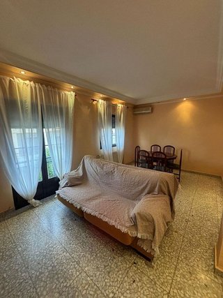 Chalet en alquiler en Valdepeñas