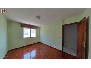 Piso en venta en Poio