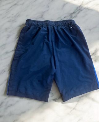 Pantalón corto Adidas azul