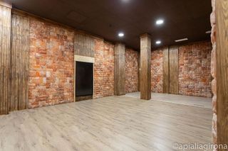 Local comercial en venta en Eixample Sud – Migdia en Girona