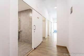 Local comercial en venta en Eixample Sud – Migdia en Girona