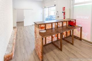 Local comercial en venta en Eixample Sud – Migdia en Girona