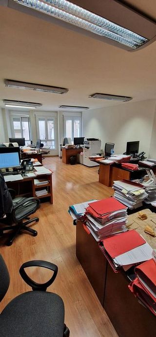 Oficina en alquiler en Centre Històric - Rambla Ferran - Estació en Lleida