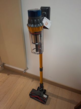 Aspirapolvere senza fili NUOVA con etichetta