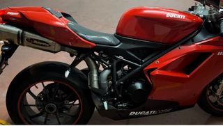 Ducati 1198 Roja Deportiva Manual