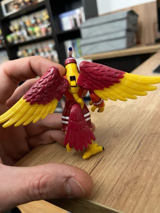 Figura de Ação Digimon Garudamon