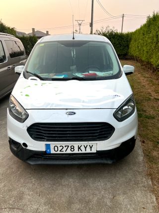 Se vende Ford Transit courier año 2019 No