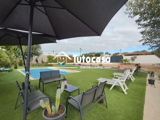 Chalet en venta en Montequinto en Dos Hermanas