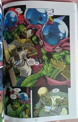 Spiderman Vs. Mysterio