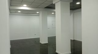 Local comercial en alquiler en Gran Vía en Valencia