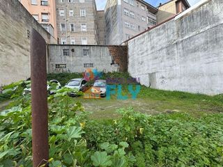 Local comercial en venta en Universidad en Ourense