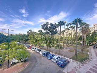 Piso en venta en Parque Mediterráneo - Santa Paula en Málaga