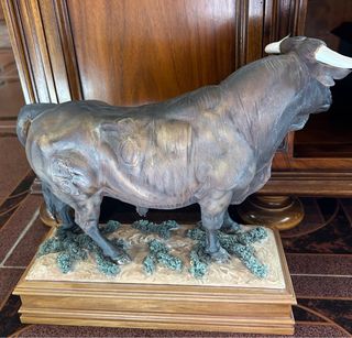 Figura Toro de Lidia Algora