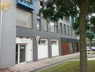 Local comercial en venta en Peñacastillo - Nueva Montaña en Santander