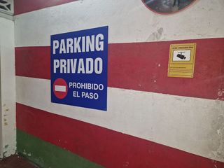 Garaje en alquiler en Mercado en Alicante