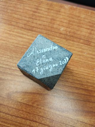 Soprammobile Etna in pietra lavica