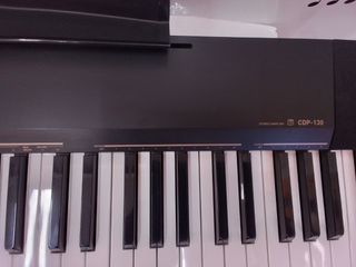 Teclado CASIO CDP-130