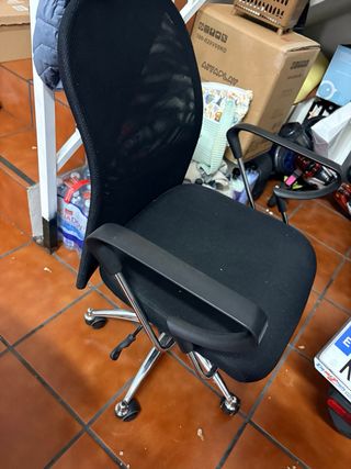 Silla de escritorio negra