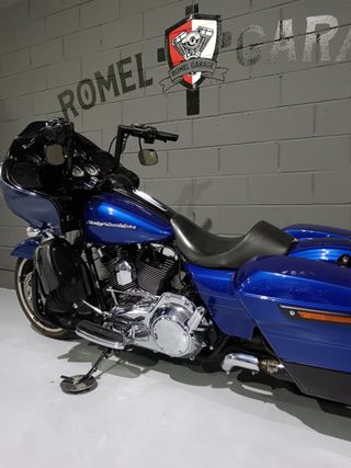 Harley Davidson Road Glide Special Azul