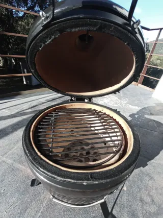 Barbacoa y ahumador premium nueva 1 uso.