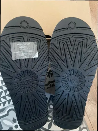 Botas UGG Ultra Mini Plataforma Talla 38