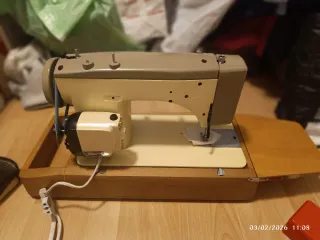 Máquina de coser Alfa 475