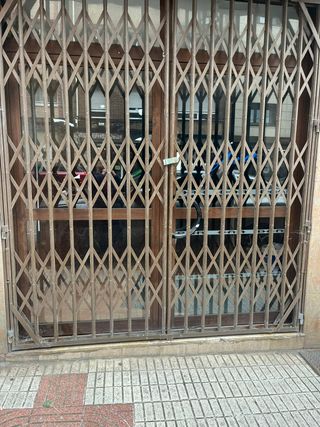 Reja metálica de seguridad para local