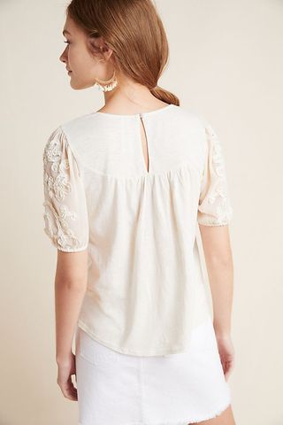 Top Anthropologie crema bordado. Talla XS