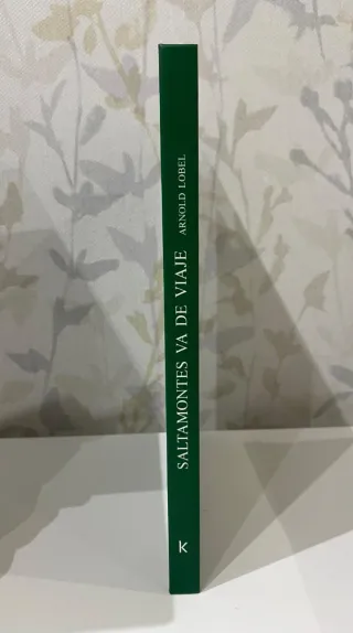 Saltamontes va de viaje (Spanish Edition)