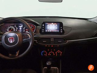 Fiat Tipo City Cross 1.3 Mjet Diesel 70kW (95CV)