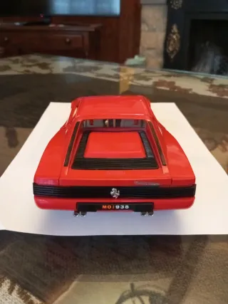 1:18 FERRARI TESTAROSSA DE 1984